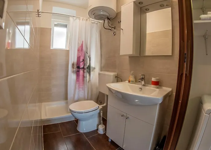 Anthony * Πούλα